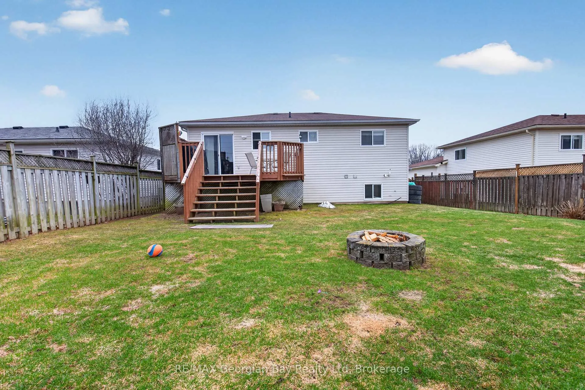 Photo 26 of 19 Mercer Crescent, Penetanguishene — HOMEH