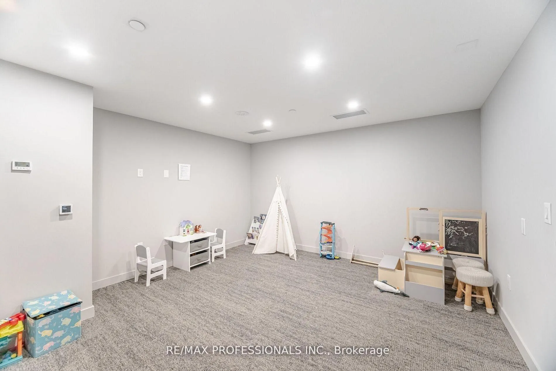 Photo 25 of Unit 313, 859 The Queensway, Etobicoke, Stonegate-Queensway — HOMEH