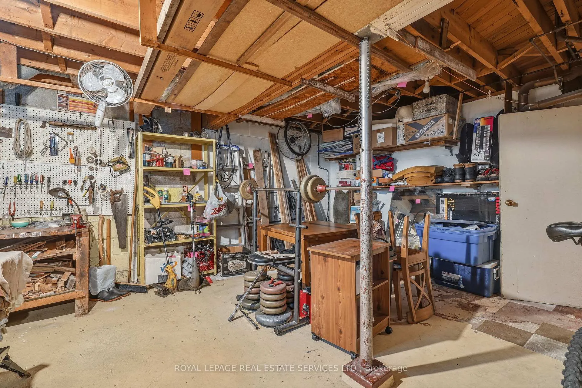 Photo 26 of 384 Appleby Line, Burlington, Shoreacres — HOMEH