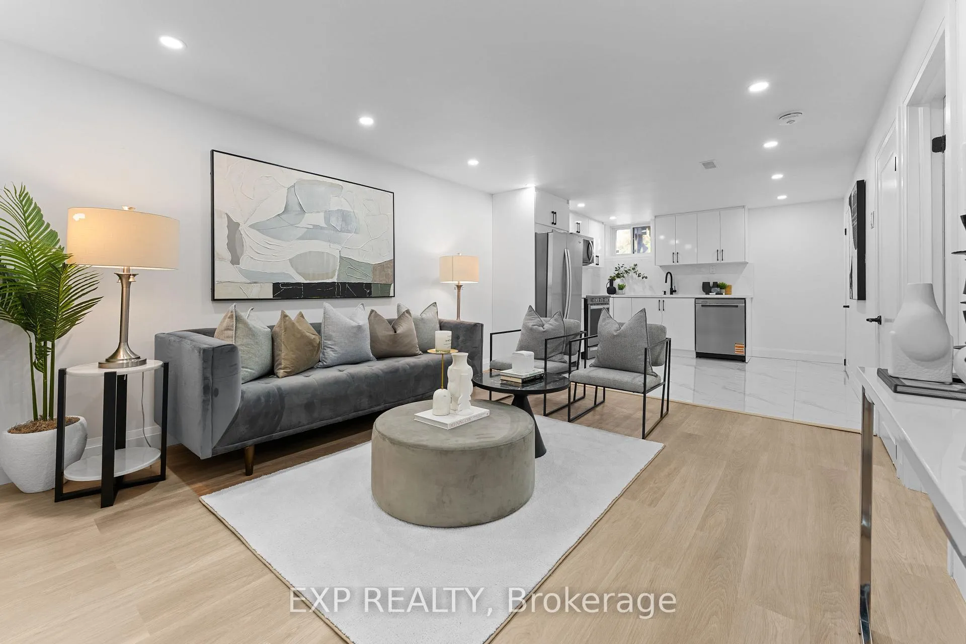Photo 30 of 686 Wickens Avenue, Burlington, LaSalle — HOMEH