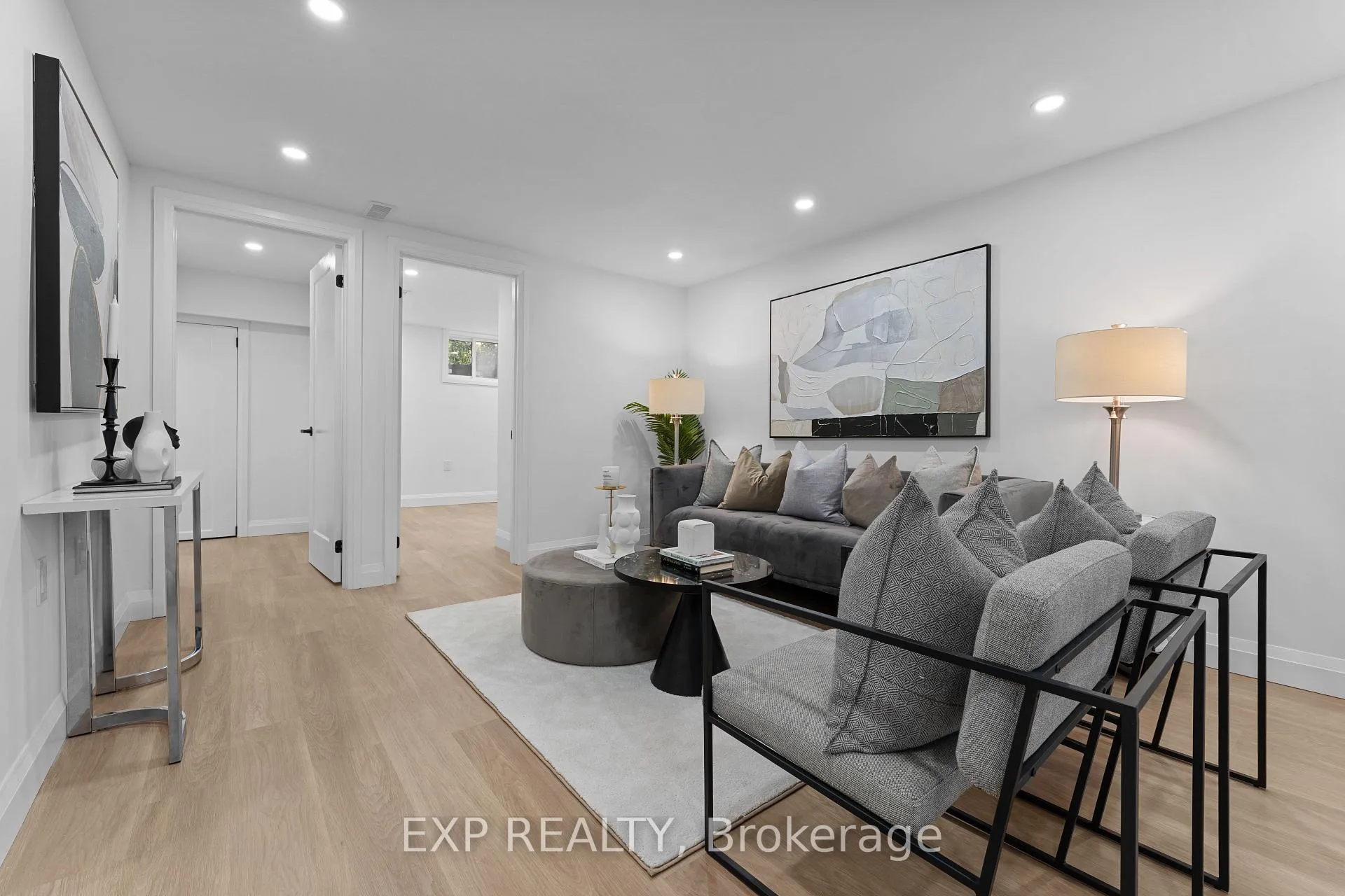 Photo 32 of 686 Wickens Avenue, Burlington, LaSalle — HOMEH