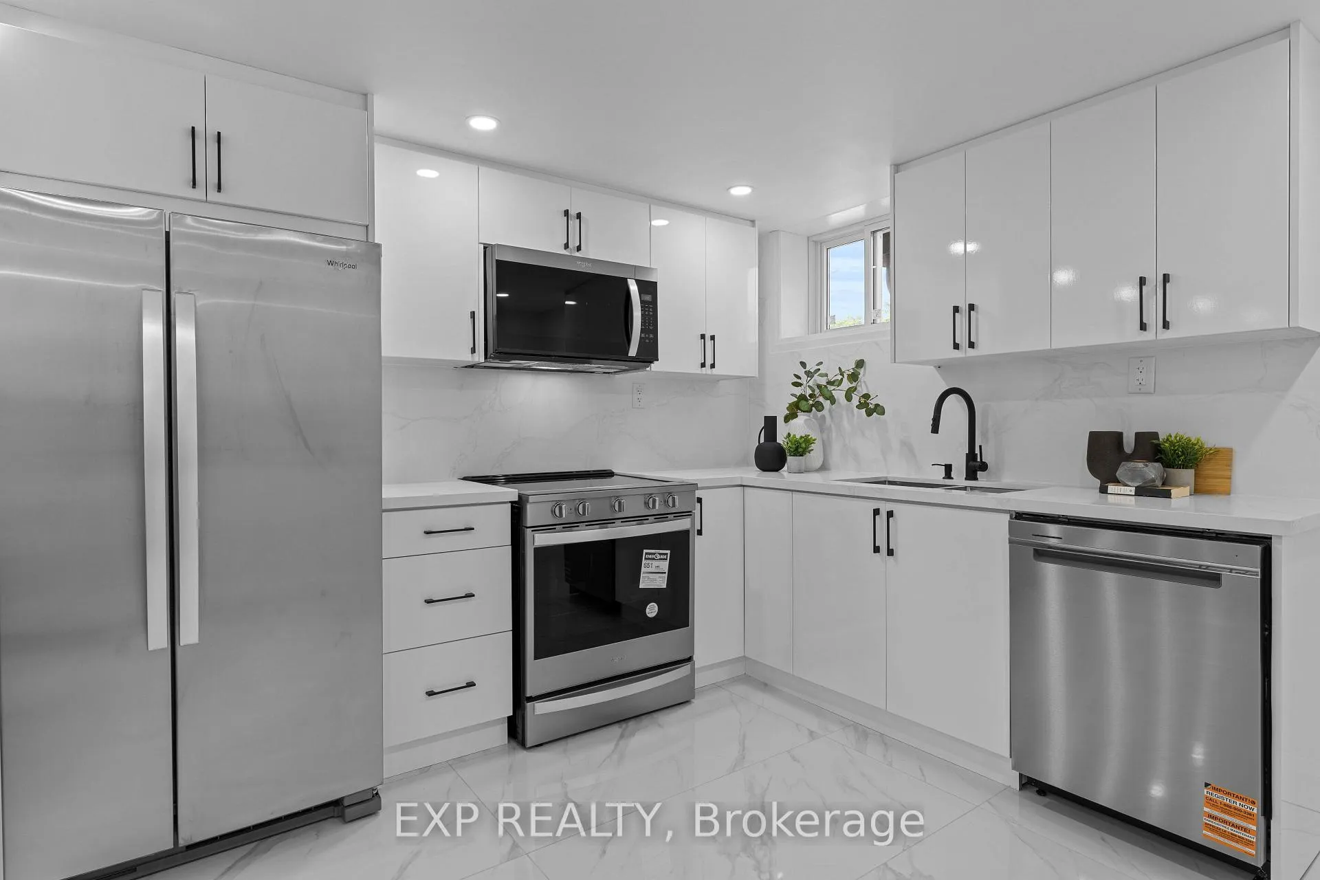 Photo 34 of 686 Wickens Avenue, Burlington, LaSalle — HOMEH