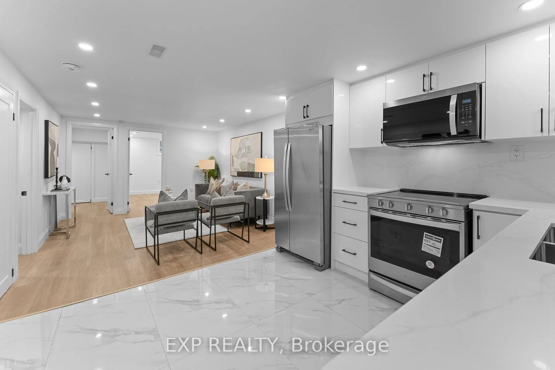 Photo 35 of 686 Wickens Avenue, Burlington, LaSalle — HOMEH