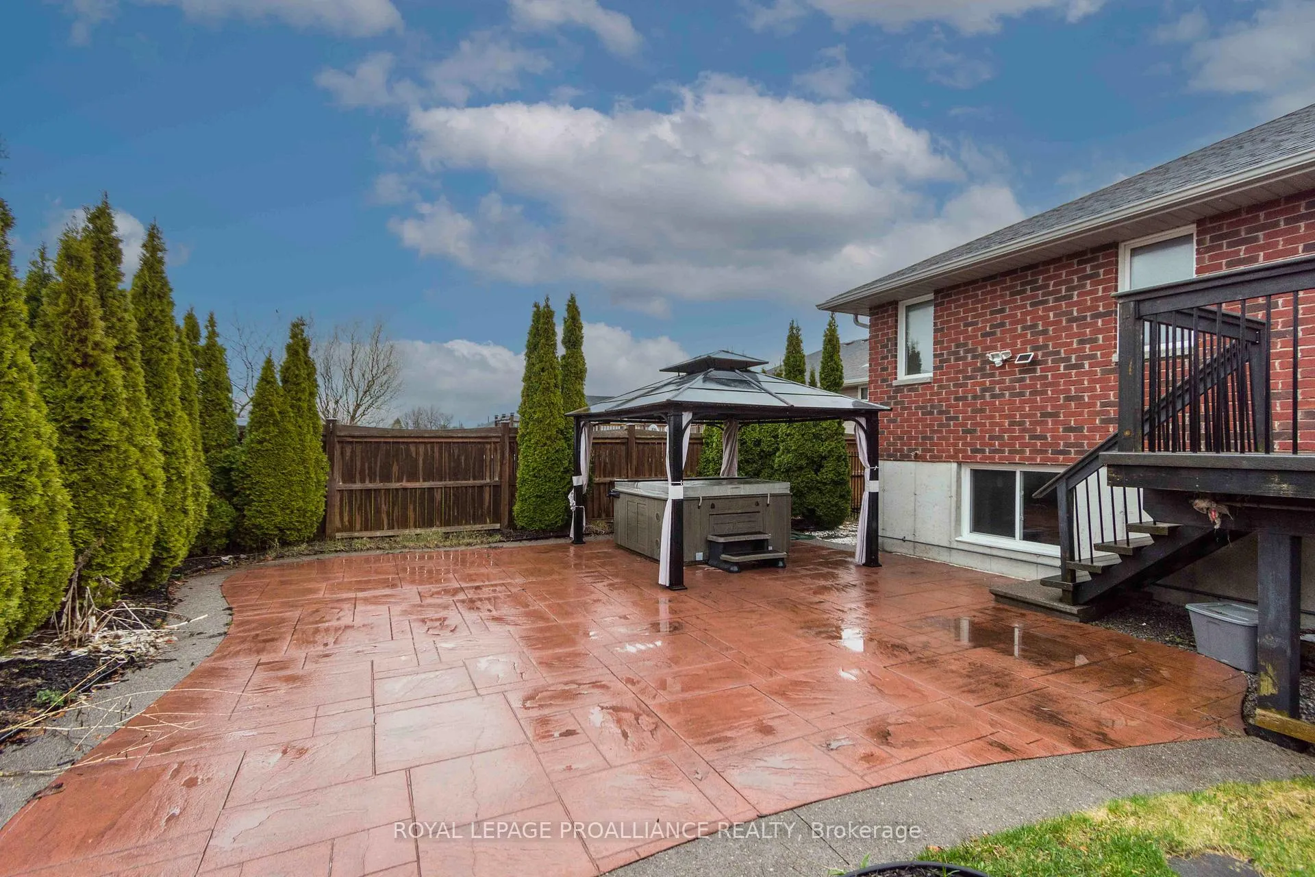 Photo 33 of 2 Freedom Crescent, Quinte West, Sidney Ward — HOMEH