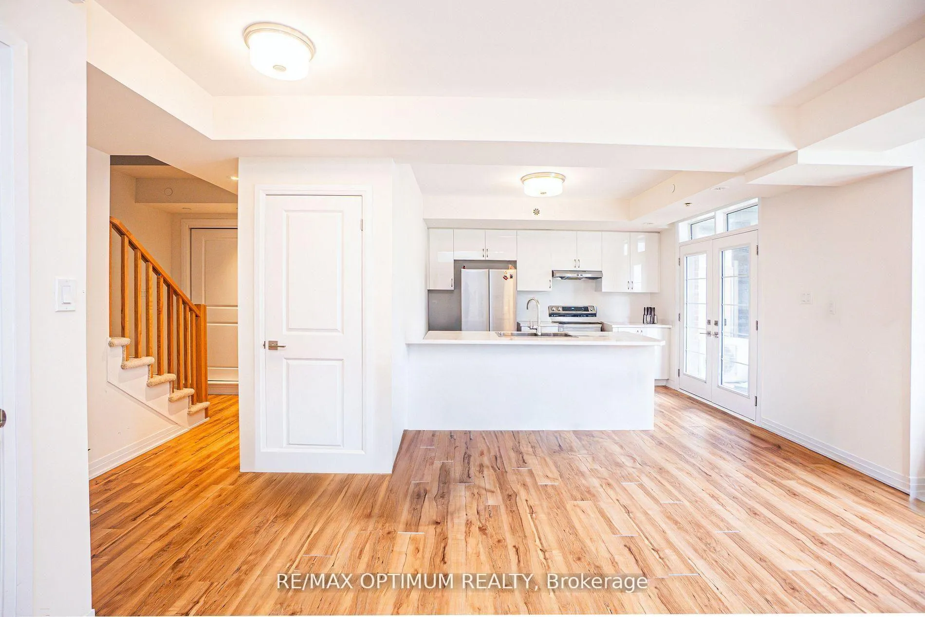 Photo 6 of Unit 18, 45 Fieldridge Crescent, Brampton, Sandringham-Wellington North — HOMEH