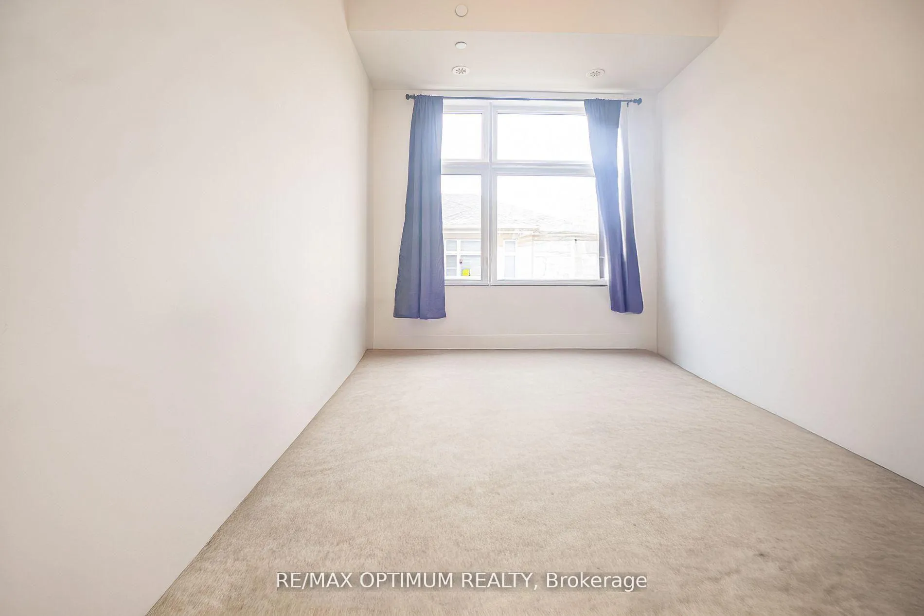 Photo 11 of Unit 18, 45 Fieldridge Crescent, Brampton, Sandringham-Wellington North — HOMEH