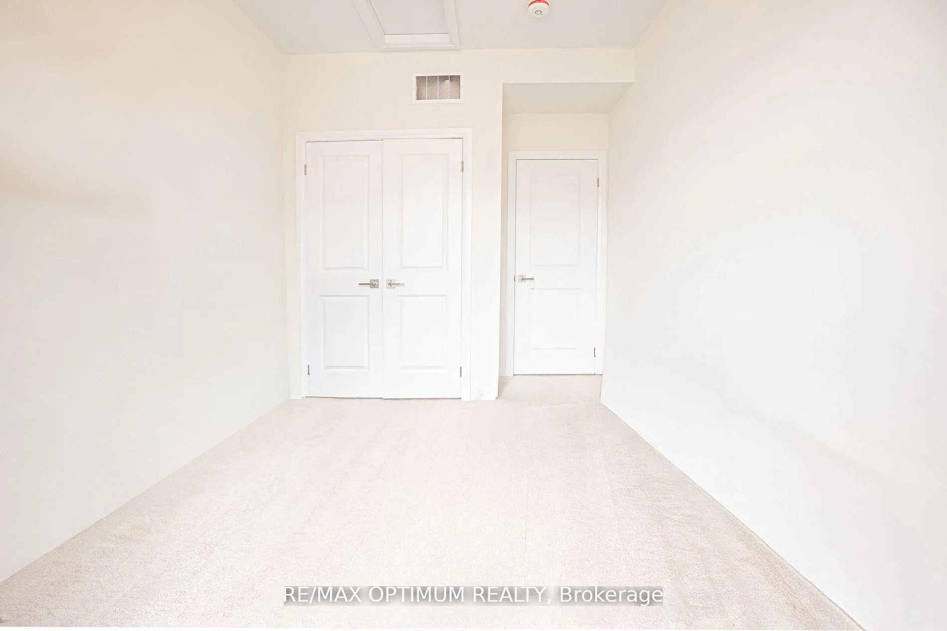Photo 14 of Unit 18, 45 Fieldridge Crescent, Brampton, Sandringham-Wellington North — HOMEH