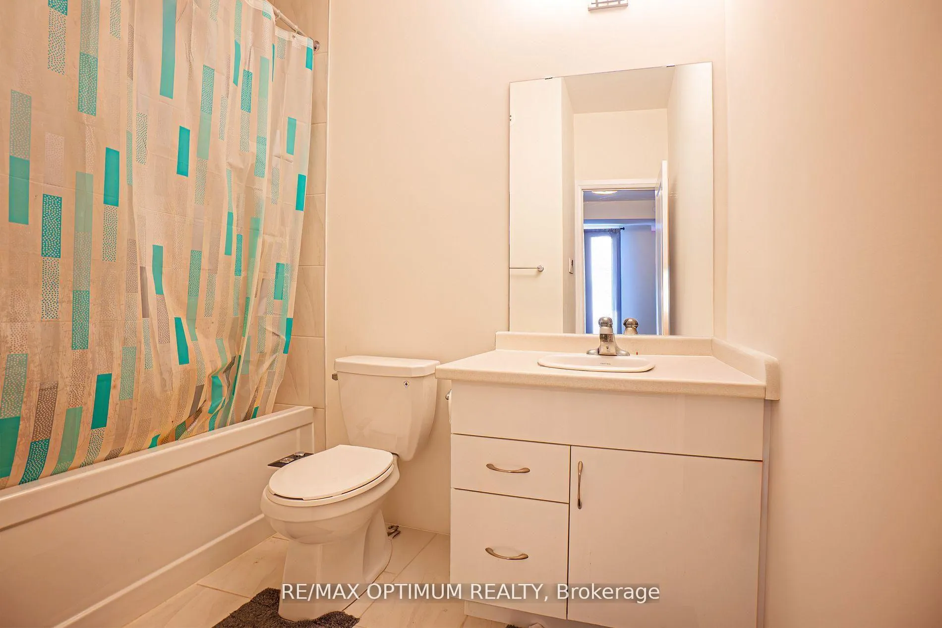 Photo 22 of Unit 18, 45 Fieldridge Crescent, Brampton, Sandringham-Wellington North — HOMEH