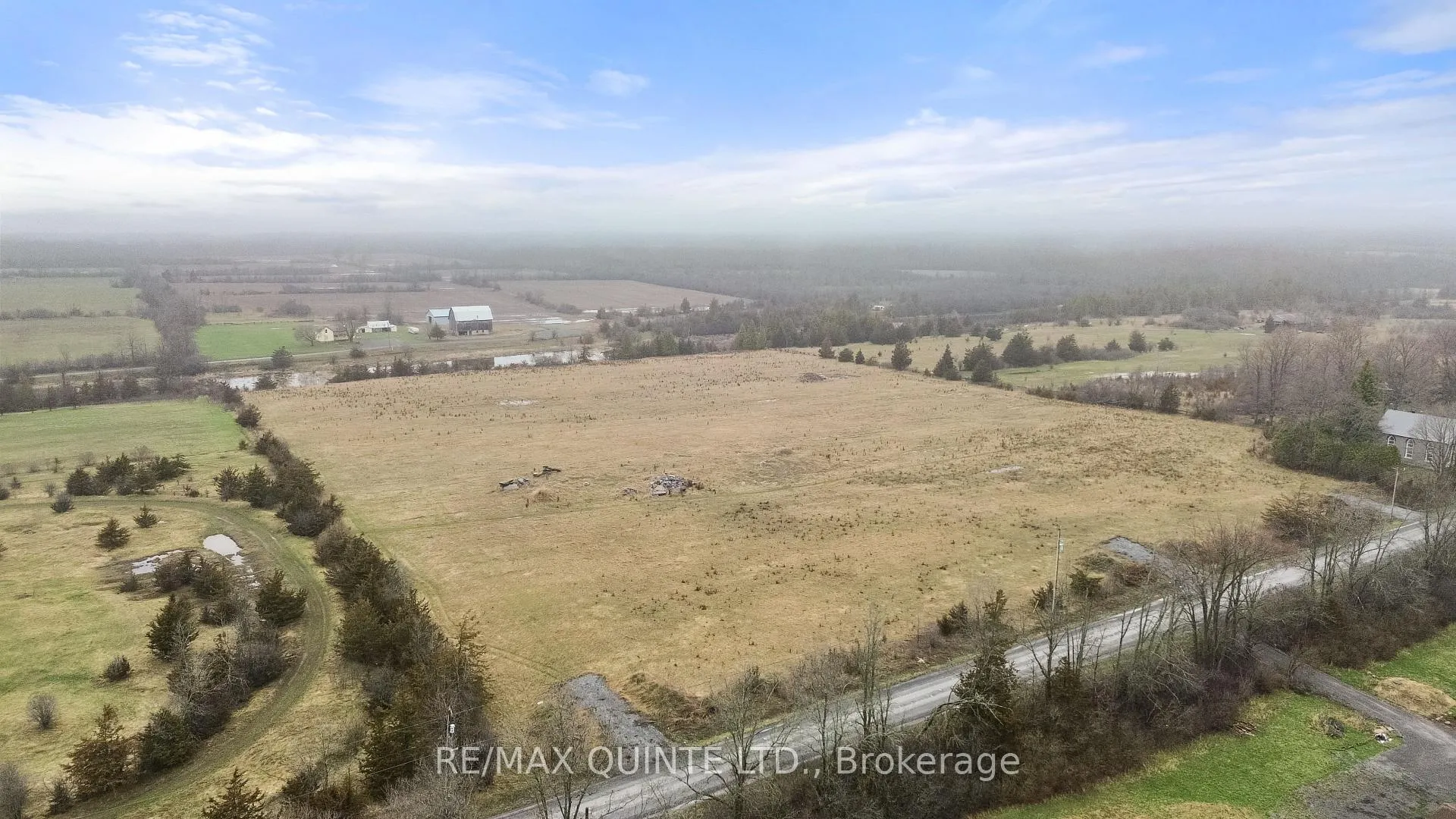 Photo 6 of 1230 Salem Road, Prince Edward County, Ameliasburg Ward — HOMEH