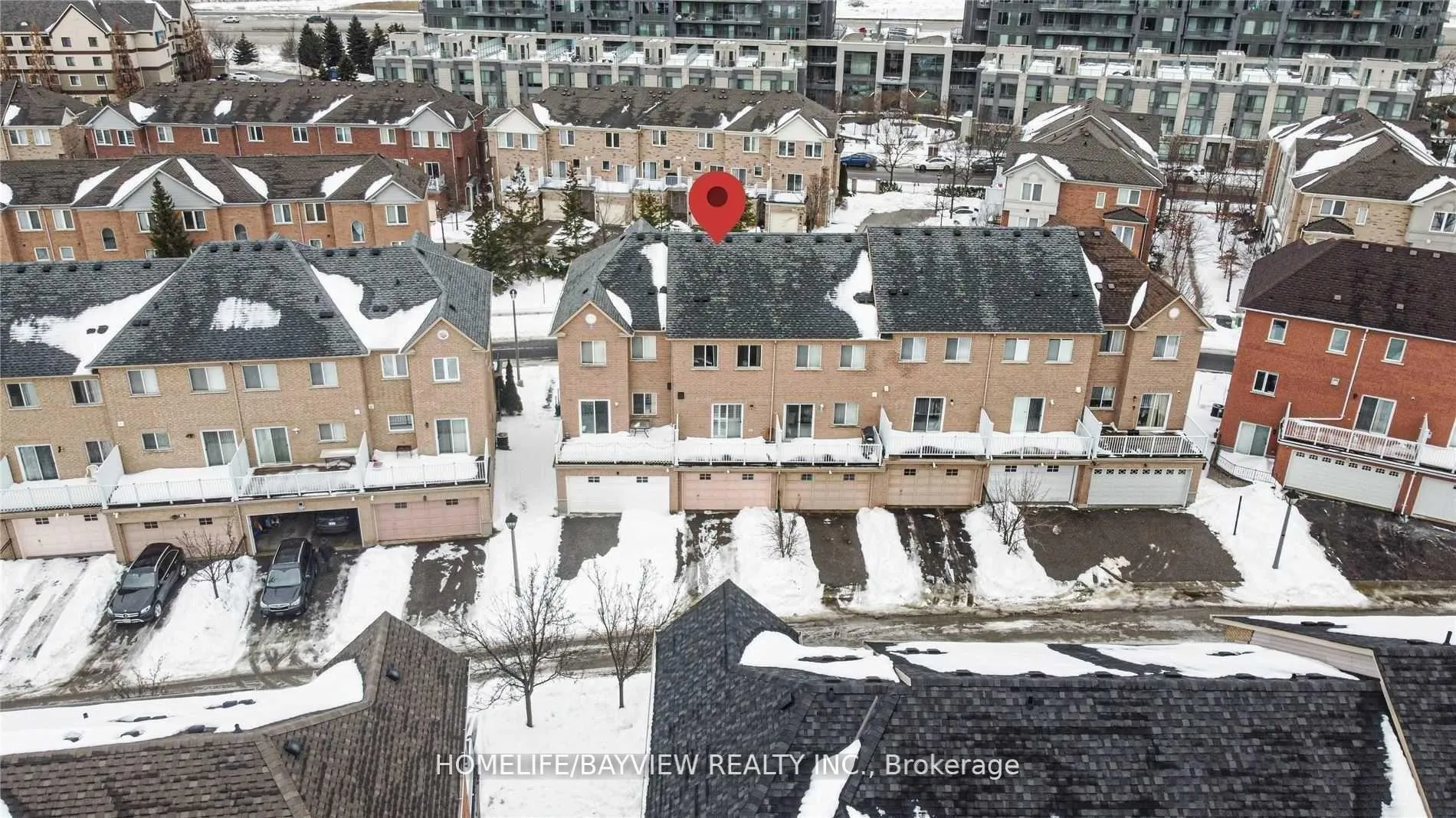 Photo 4 of 67 Leitchcroft Crescent, Markham, Commerce Valley — HOMEH