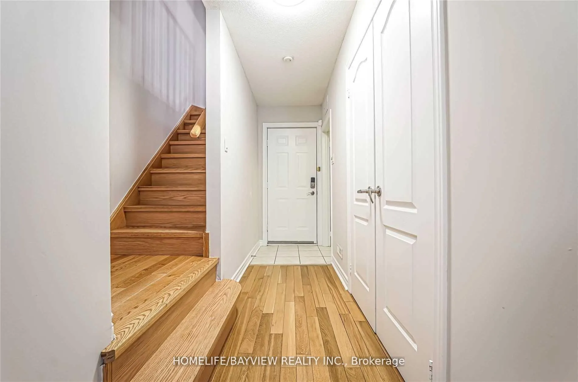 Photo 10 of 67 Leitchcroft Crescent, Markham, Commerce Valley — HOMEH