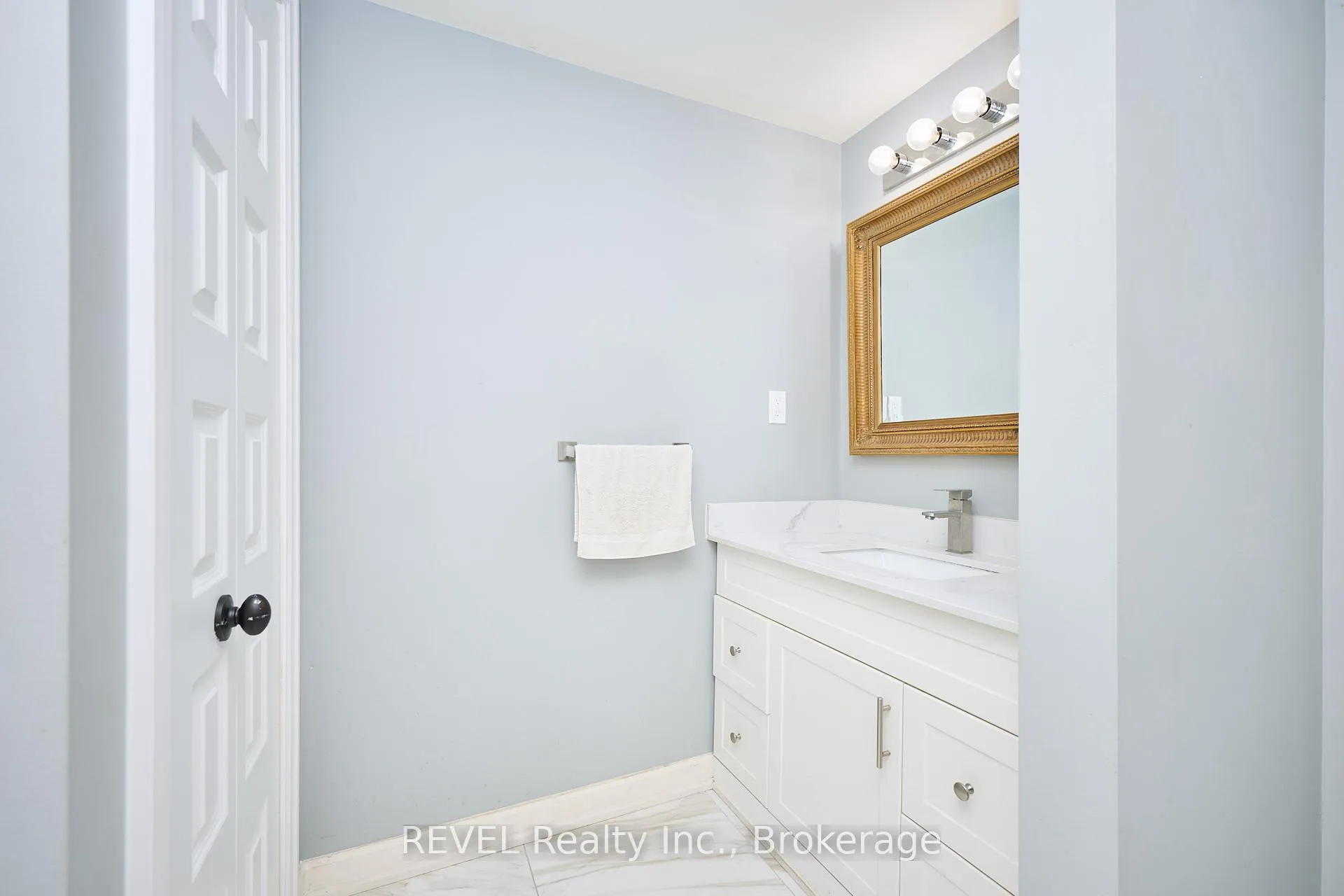 Photo 8 of 104 Tuliptree Road, Thorold, Confederation Heights — HOMEH