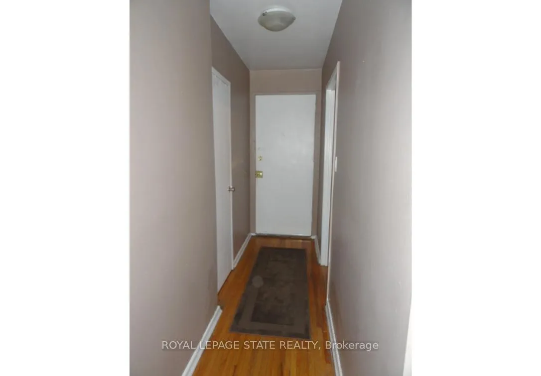 Photo 19 of 981 Mohawk Road E, Hamilton, Huntington — HOMEH