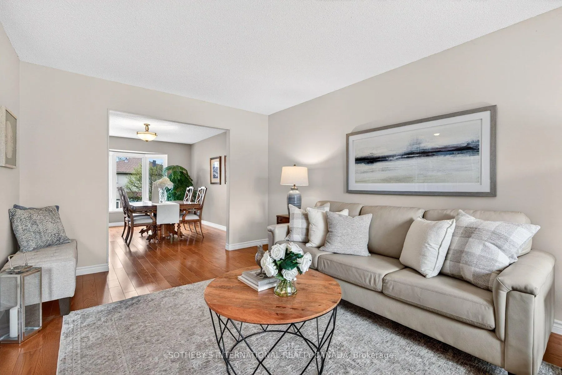 Photo 6 of 2163 Winding Way, Burlington, Headon — HOMEH