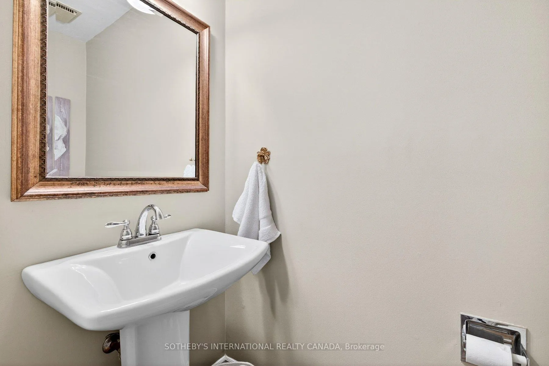 Photo 14 of 2163 Winding Way, Burlington, Headon — HOMEH
