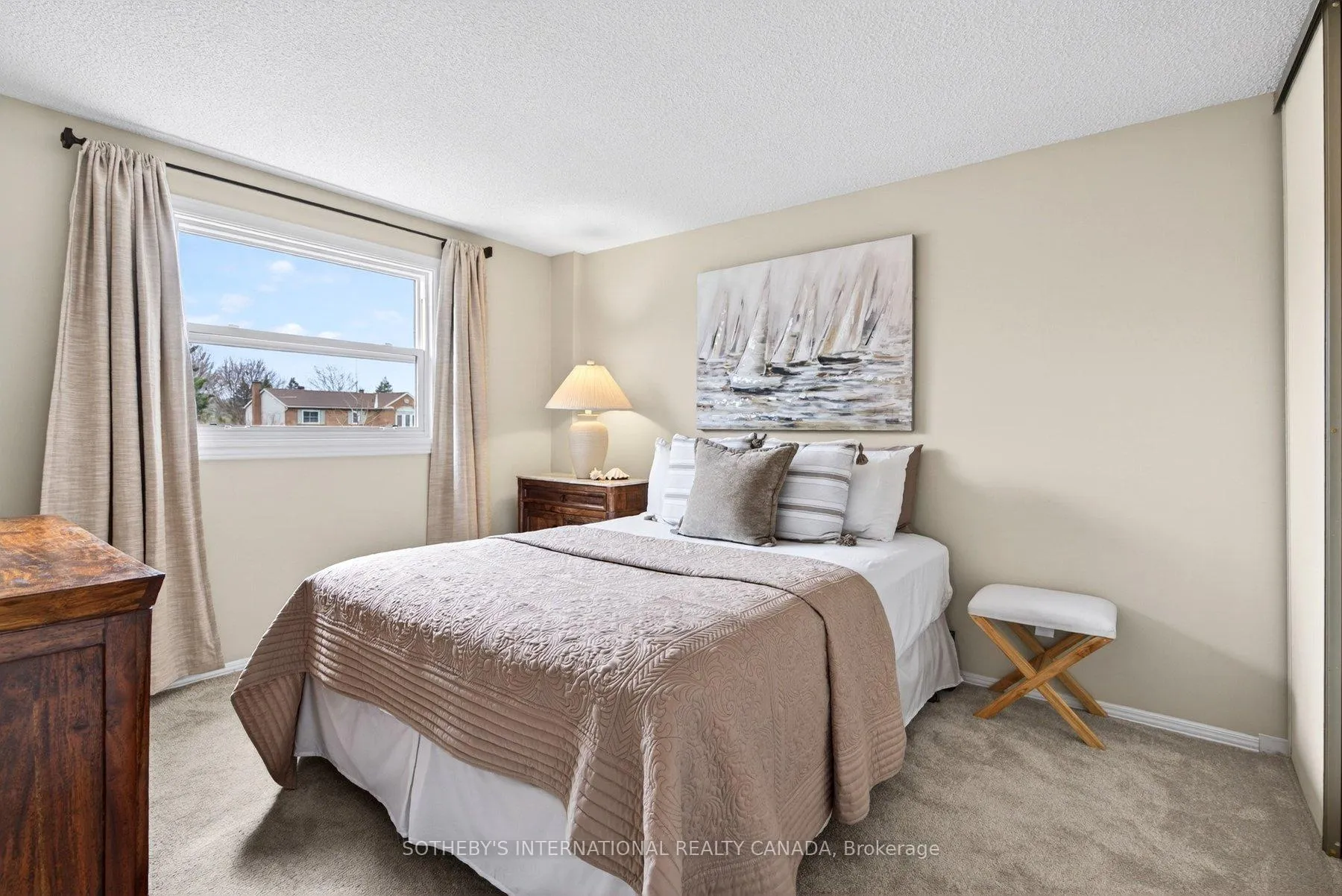 Photo 19 of 2163 Winding Way, Burlington, Headon — HOMEH