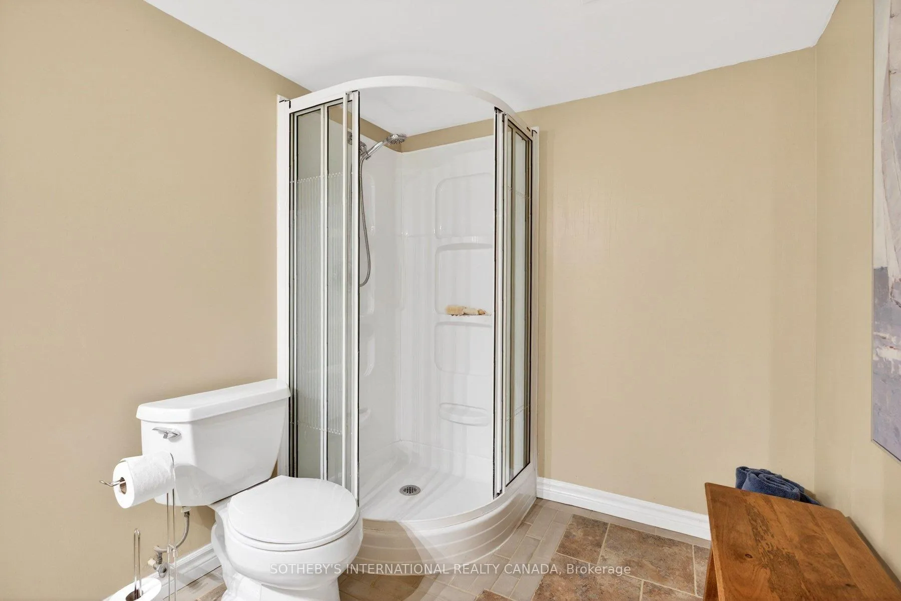 Photo 24 of 2163 Winding Way, Burlington, Headon — HOMEH