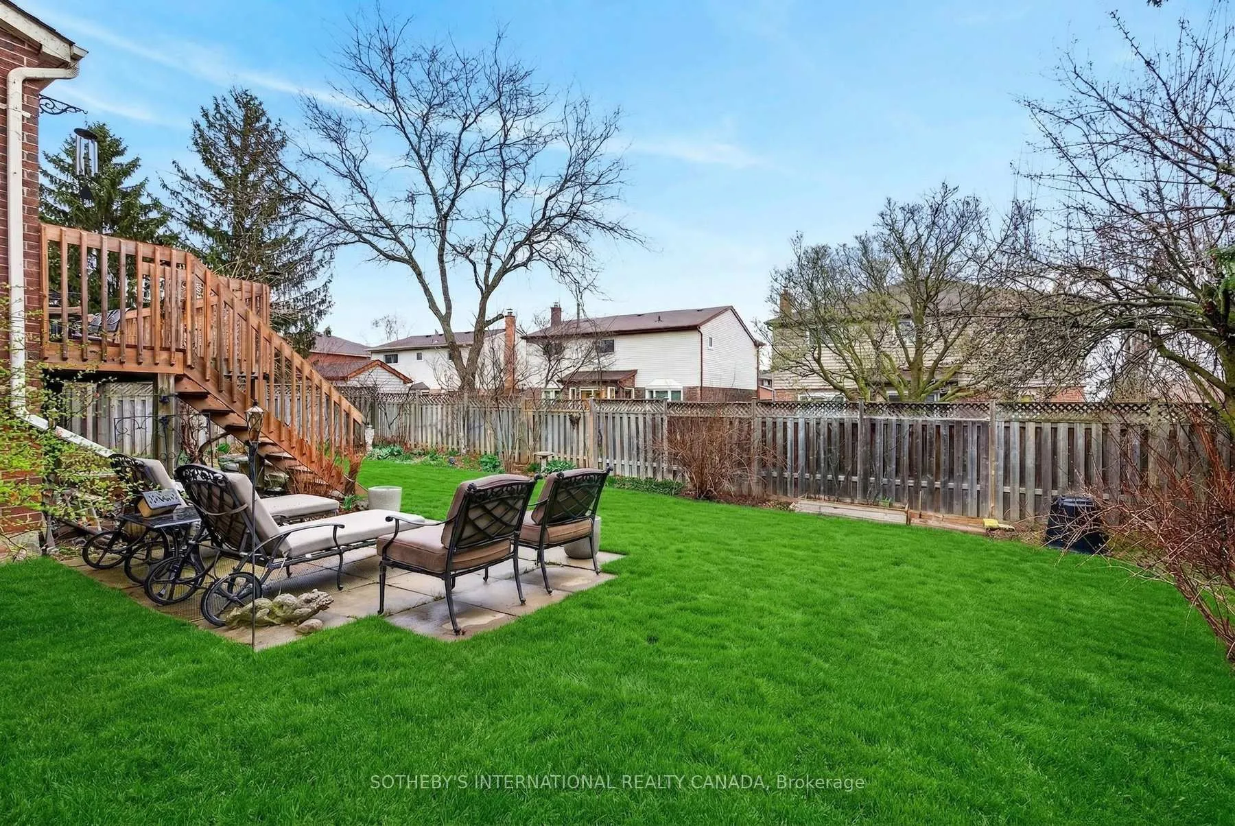 Photo 28 of 2163 Winding Way, Burlington, Headon — HOMEH