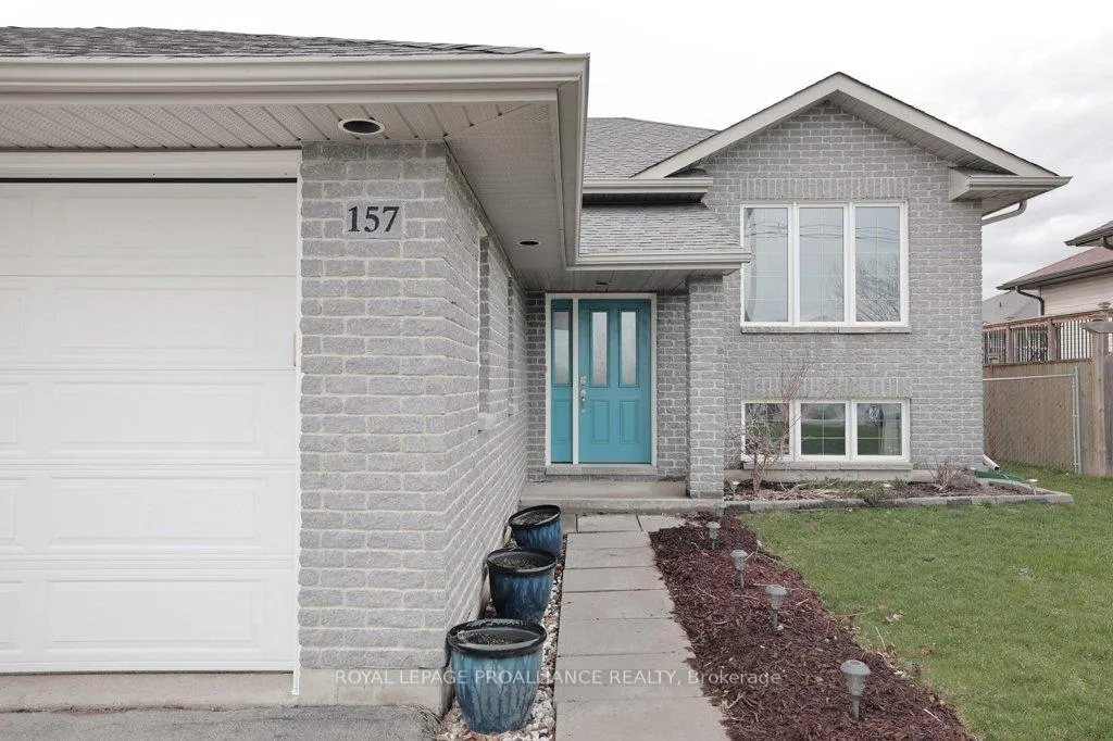 Photo 3 of 157 Lester Road, Quinte West, Sidney Ward — HOMEH