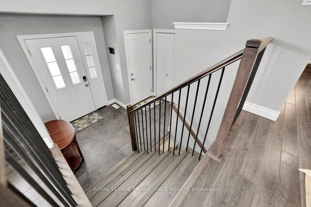 Photo 4 of 157 Lester Road, Quinte West, Sidney Ward — HOMEH