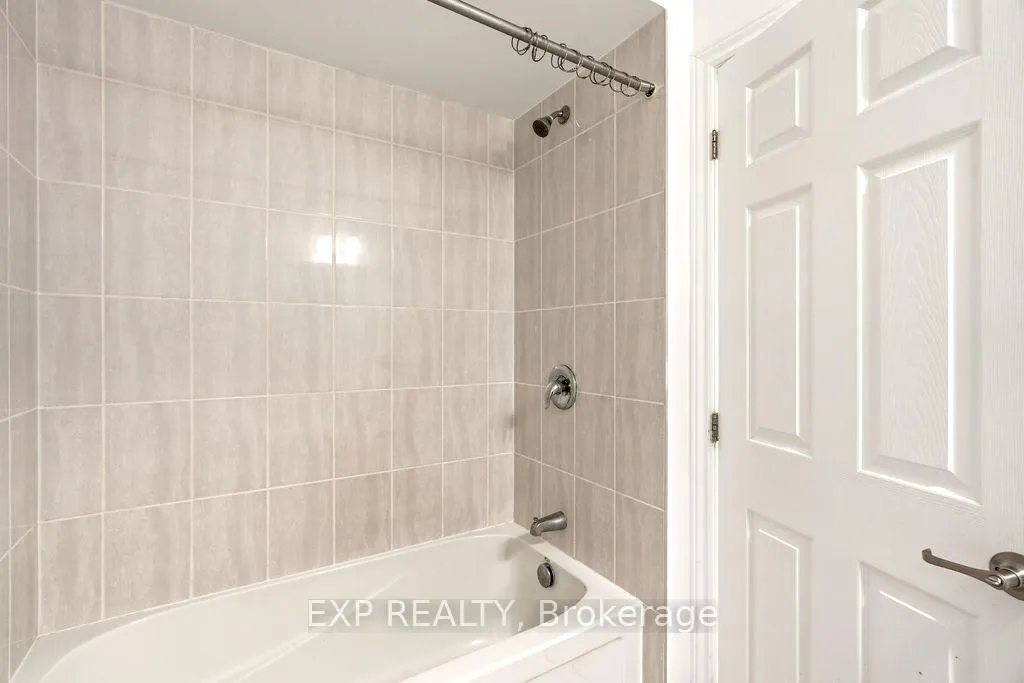 Photo 34 of 511 Parade Drive, Ottawa, Stittsville (South) — HOMEH