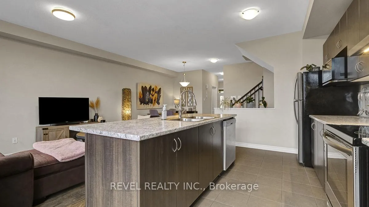 Photo 13 of 265 Kimpton Drive, Ottawa, Stittsville (North) — HOMEH