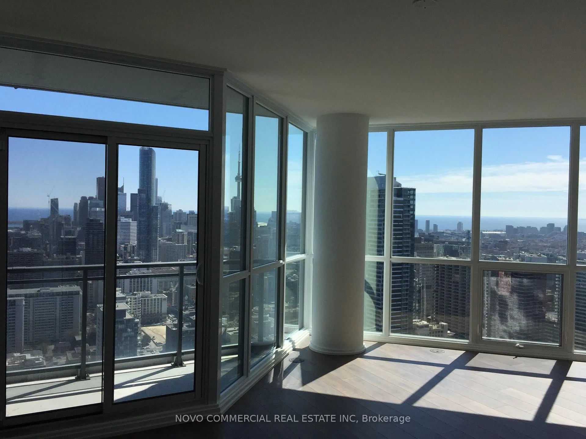 Photo 6 of Unit 5001, 45 Charles Street E, Toronto, Church-Yonge Corridor — HOMEH