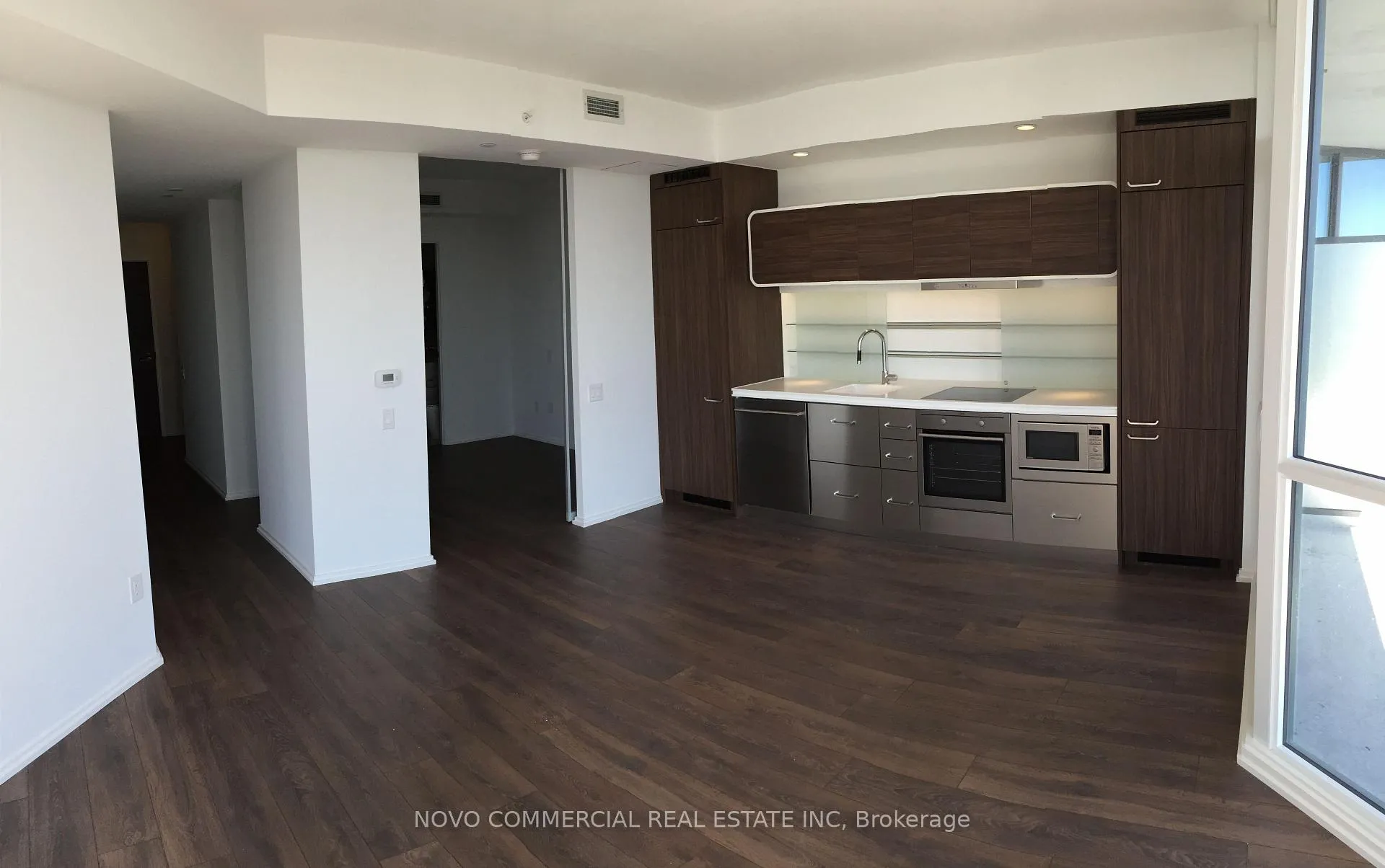 Photo 8 of Unit 5001, 45 Charles Street E, Toronto, Church-Yonge Corridor — HOMEH