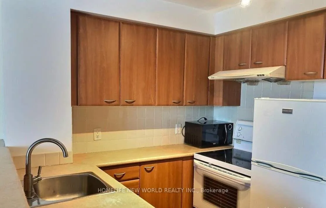 Photo 3 of Unit 1906, 36 Lee Centre Drive, Scarborough, Woburn — HOMEH