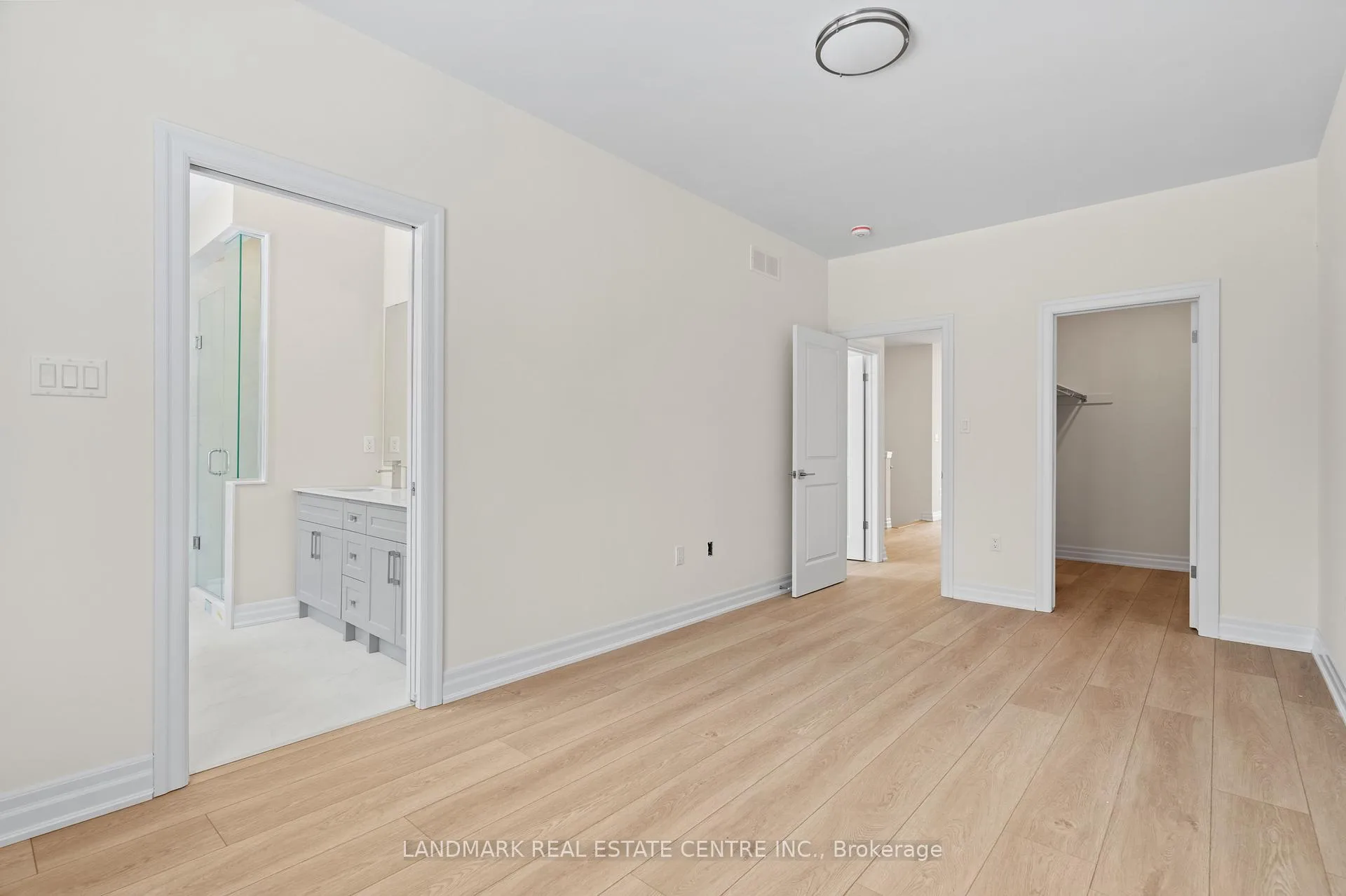 Photo 31 of 116 Forks Road E, Welland, Dain City — HOMEH