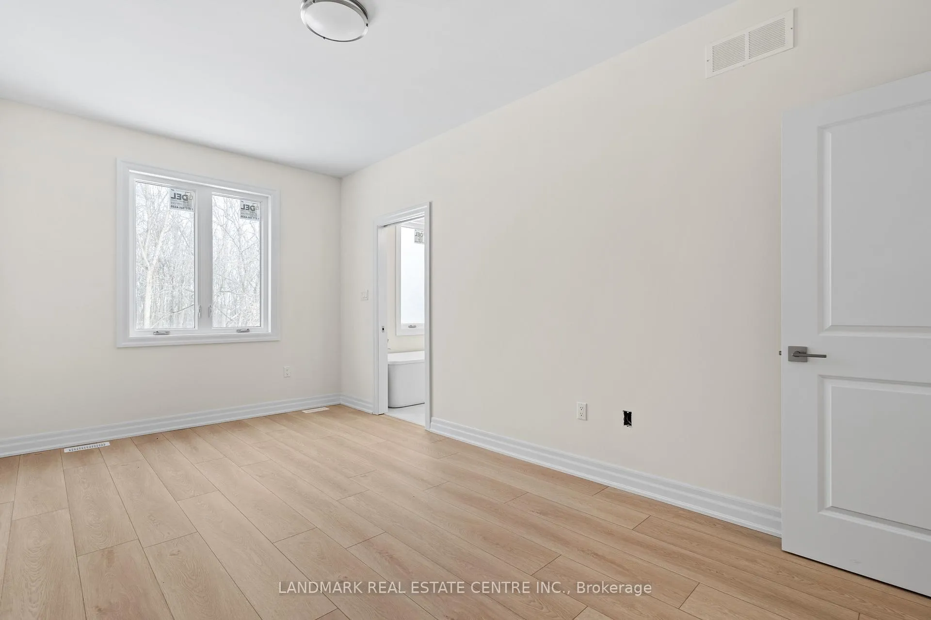 Photo 33 of 116 Forks Road E, Welland, Dain City — HOMEH