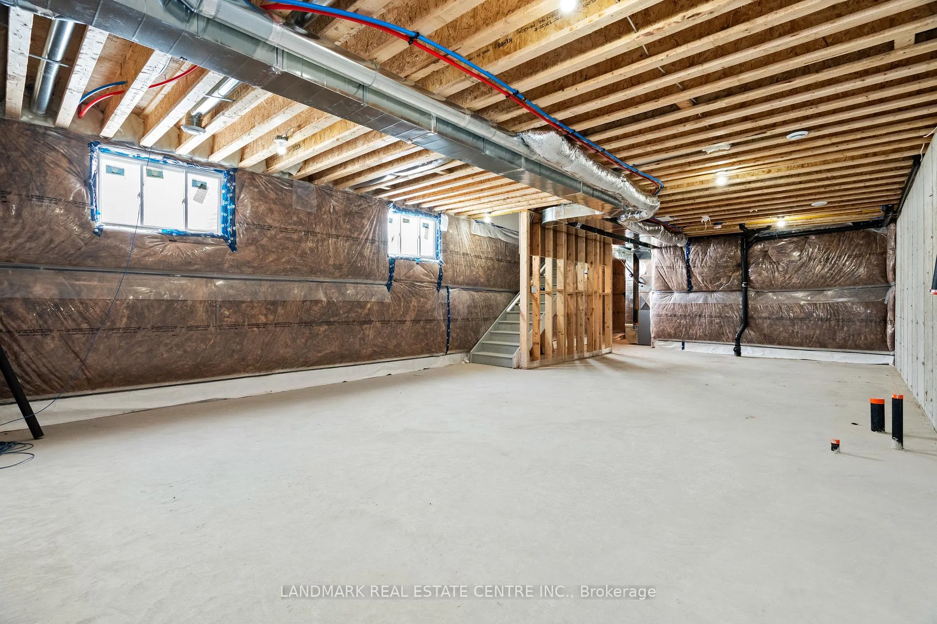 Photo 36 of 116 Forks Road E, Welland, Dain City — HOMEH