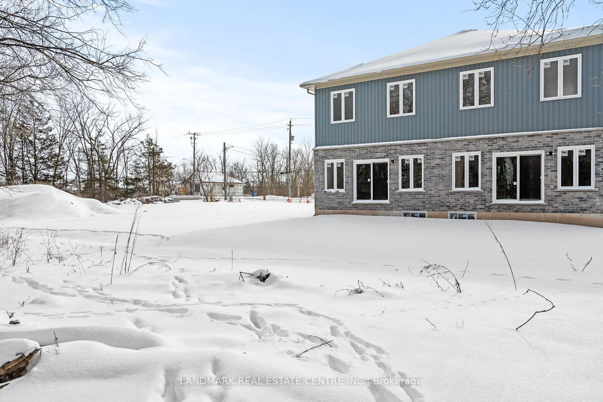 Photo 40 of 116 Forks Road E, Welland, Dain City — HOMEH