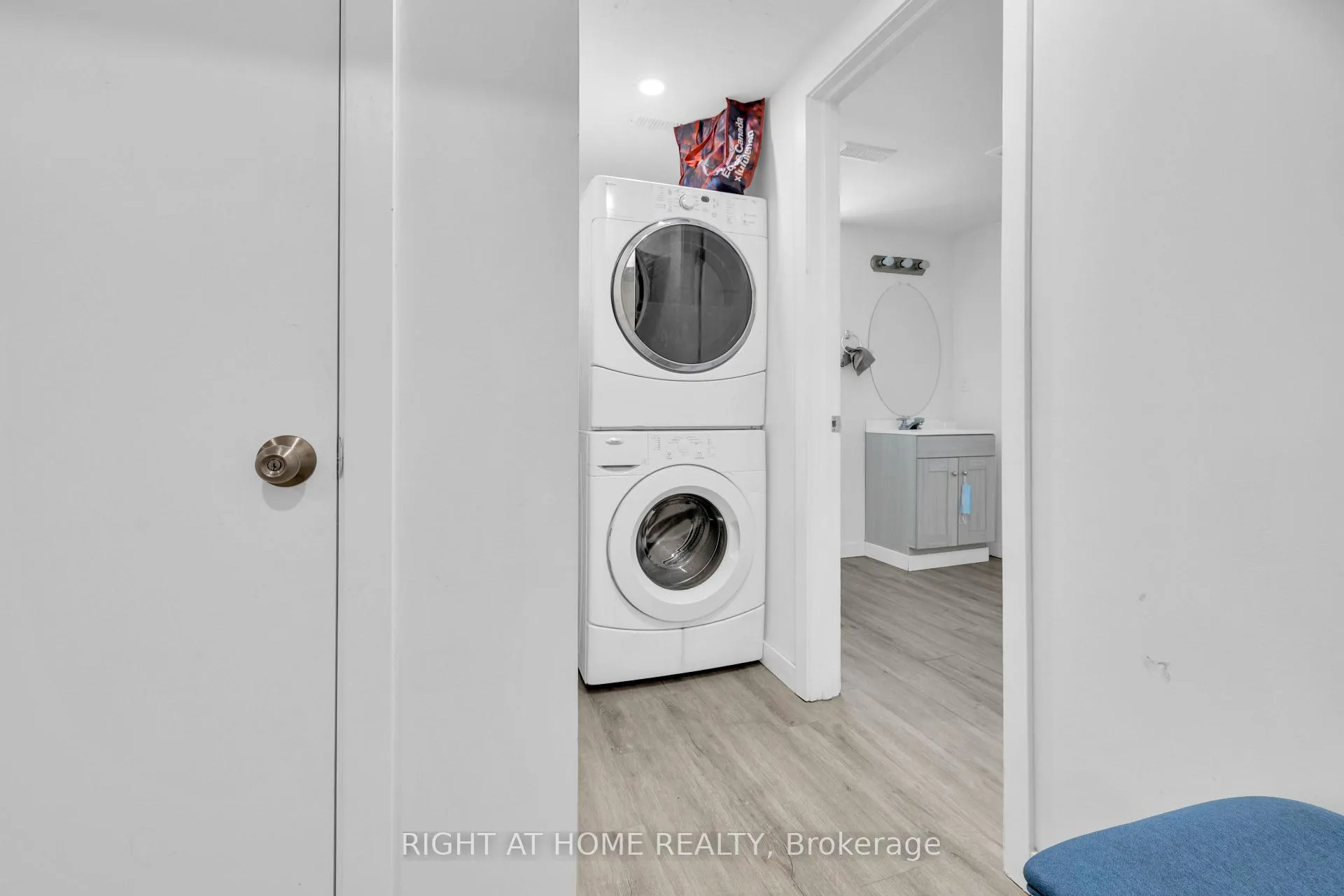 Photo 10 of 539 Campbell Avenue, Windsor — HOMEH