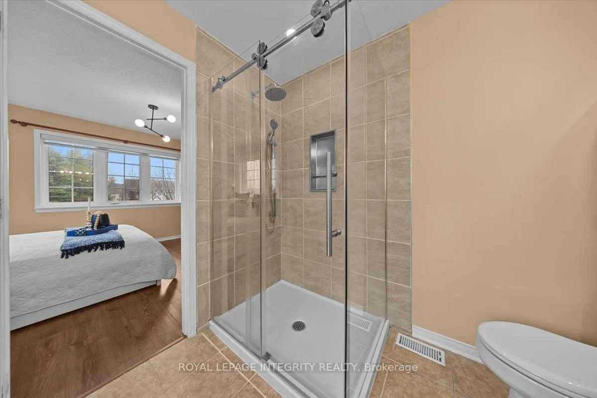Photo 24 of 236 Wabiskaw Private, Ottawa, Barrhaven - Stonebridge — HOMEH