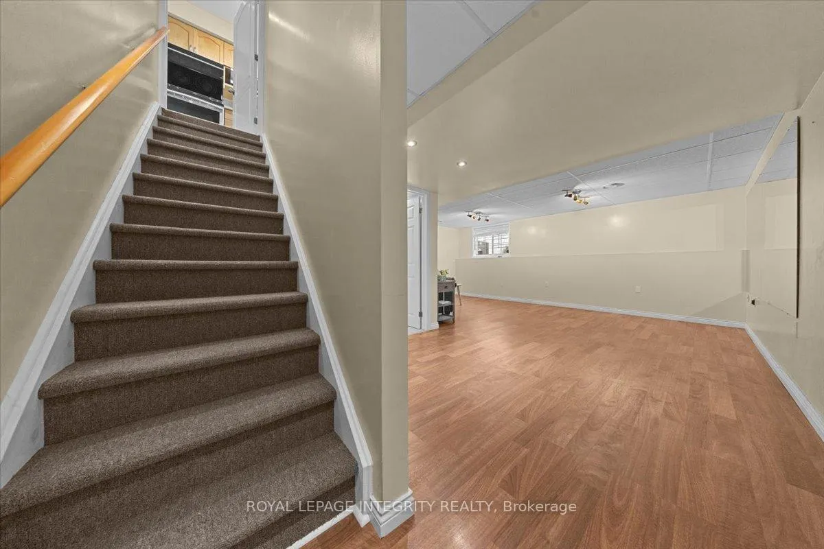Photo 31 of 236 Wabiskaw Private, Ottawa, Barrhaven - Stonebridge — HOMEH