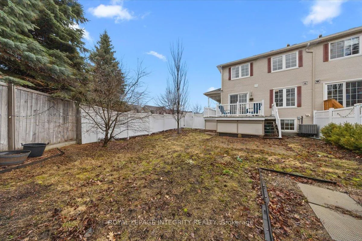 Photo 37 of 236 Wabiskaw Private, Ottawa, Barrhaven - Stonebridge — HOMEH