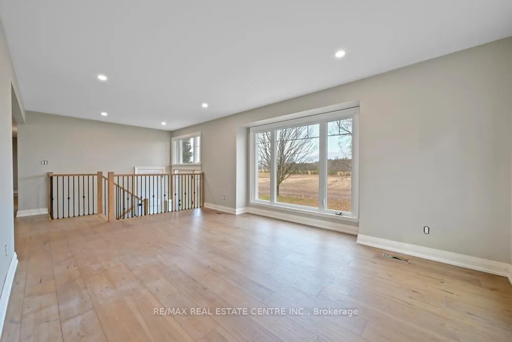 Photo 4 of 714394 1st Line EHS, Mono, Rural Mono — HOMEH