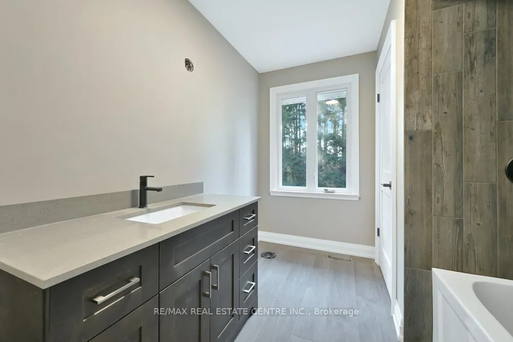 Photo 12 of 714394 1st Line EHS, Mono, Rural Mono — HOMEH