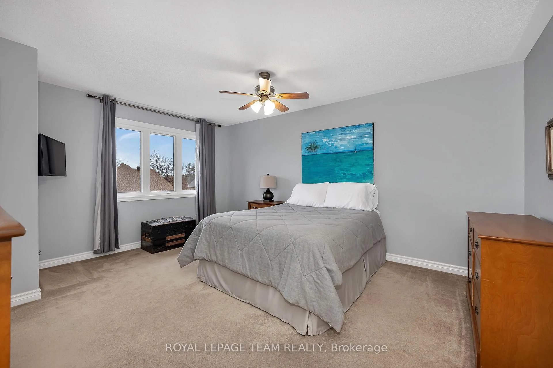 Photo 11 of 217 Hunterbrook Street, Ottawa, Kanata - Morgan's Grant/South March — HOMEH