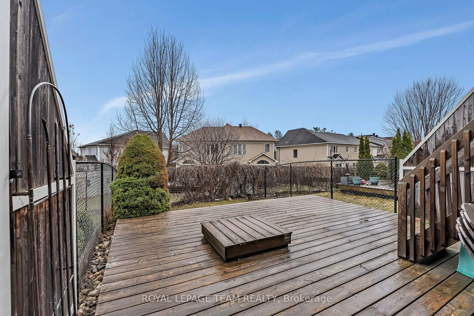 Photo 26 of 217 Hunterbrook Street, Ottawa, Kanata - Morgan's Grant/South March — HOMEH