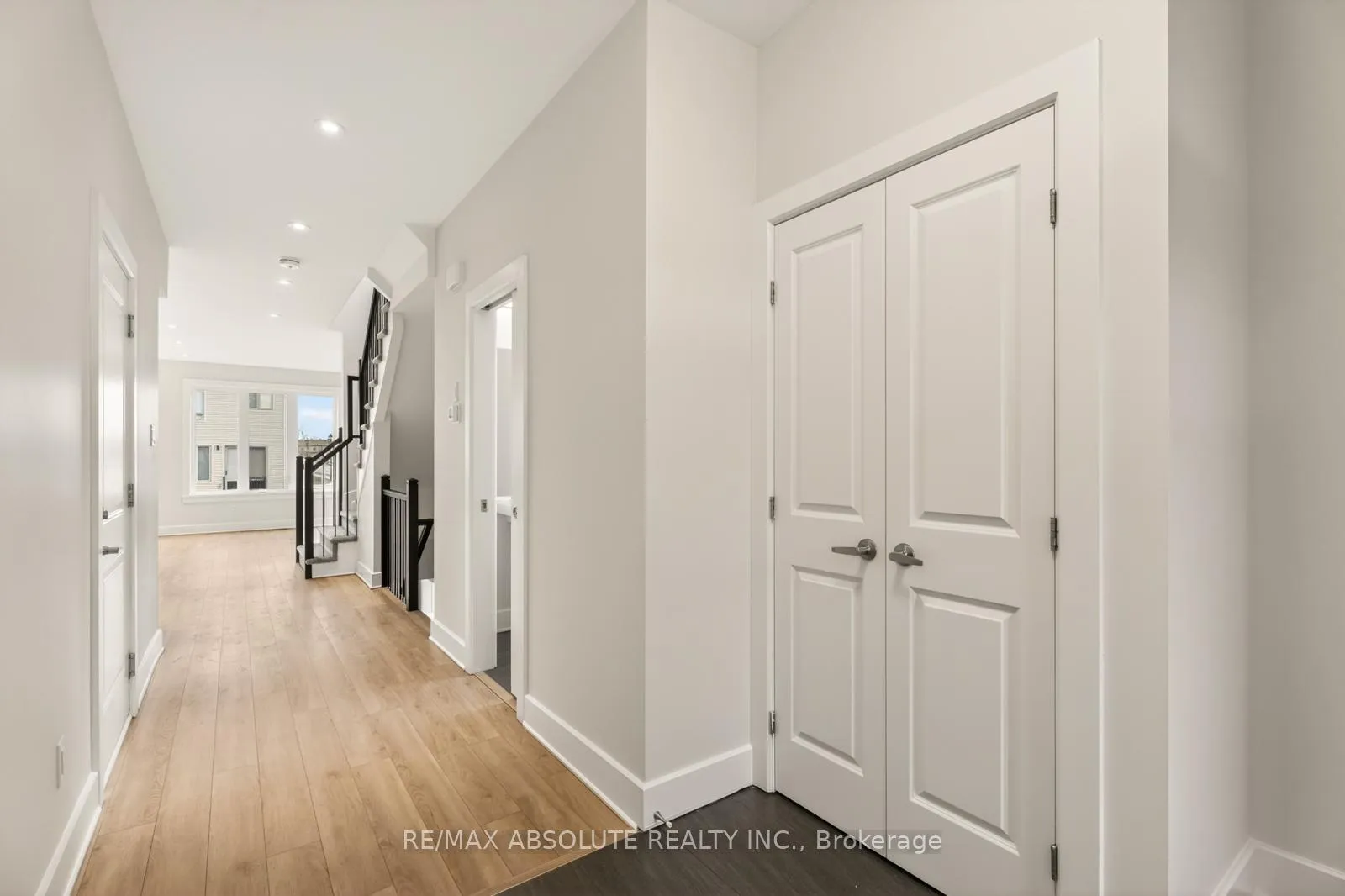 Photo 5 of 34 Taber Street, Carleton Place — HOMEH