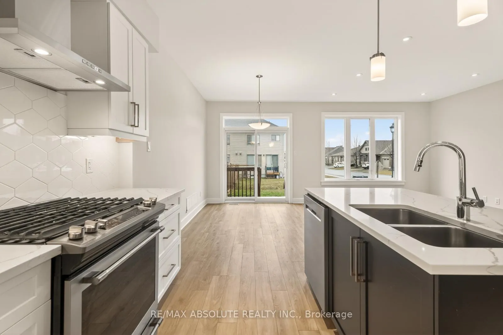Photo 11 of 34 Taber Street, Carleton Place — HOMEH