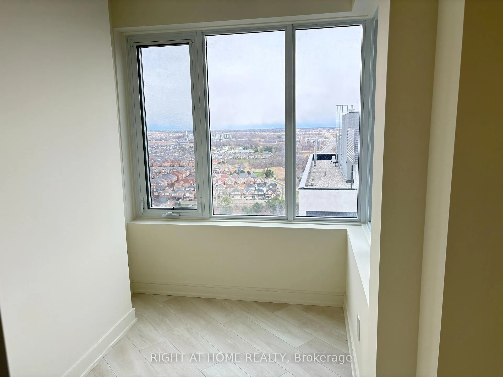 Photo 10 of Unit 2307, 8020 Derry Road, Milton, Coates — HOMEH