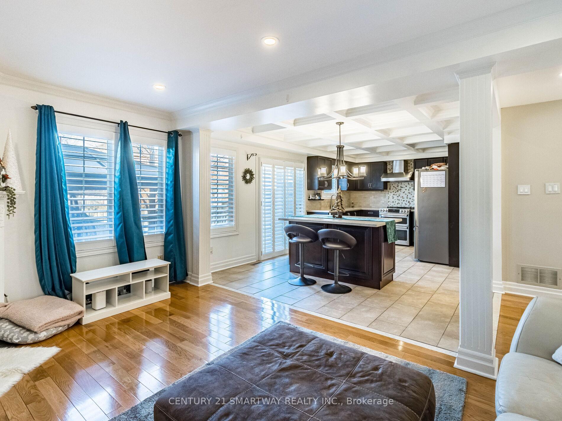 Photo 11 of 61 Keeble Crescent, Ajax, Central — HOMEH