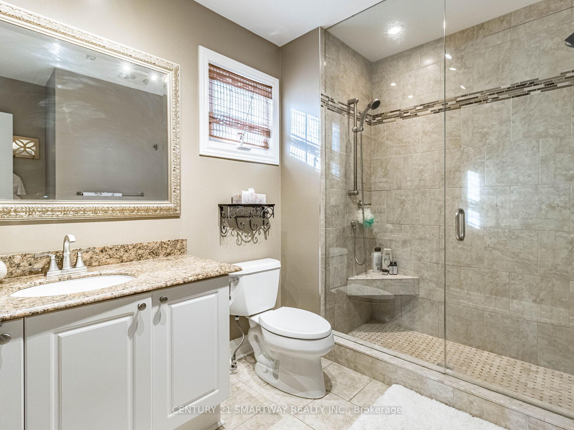 Photo 20 of 61 Keeble Crescent, Ajax, Central — HOMEH