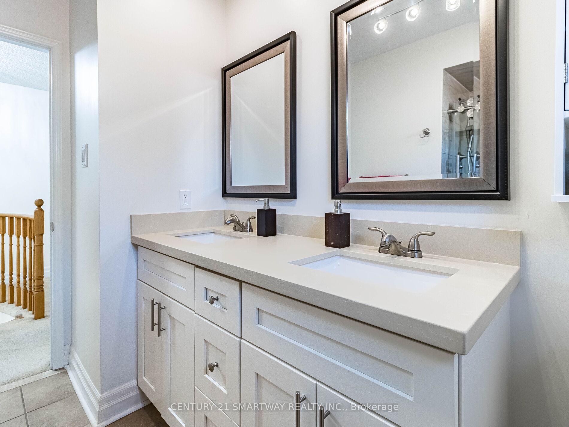 Photo 30 of 61 Keeble Crescent, Ajax, Central — HOMEH