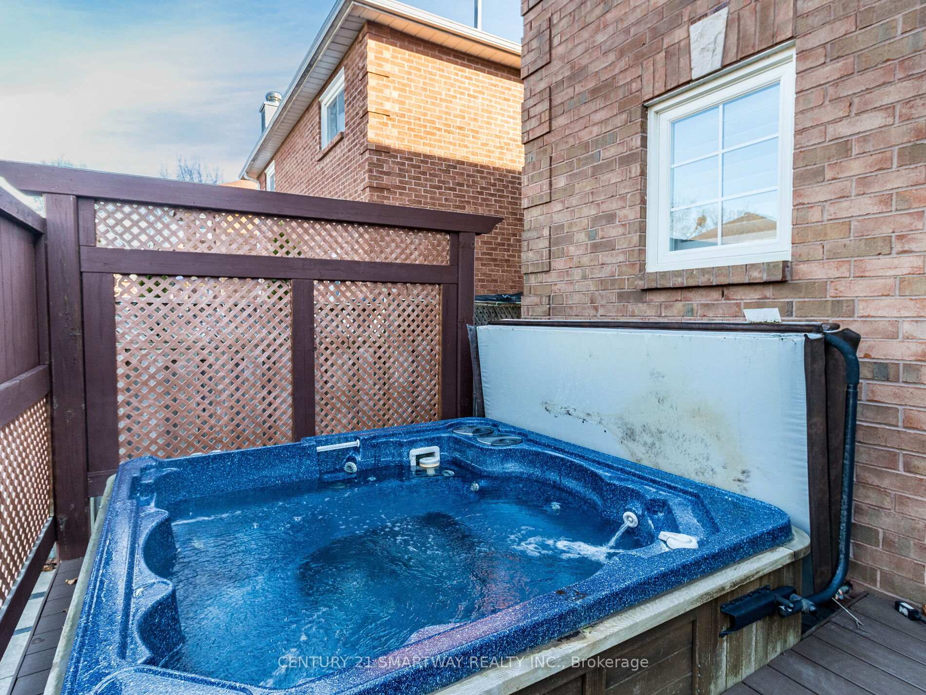 Photo 39 of 61 Keeble Crescent, Ajax, Central — HOMEH