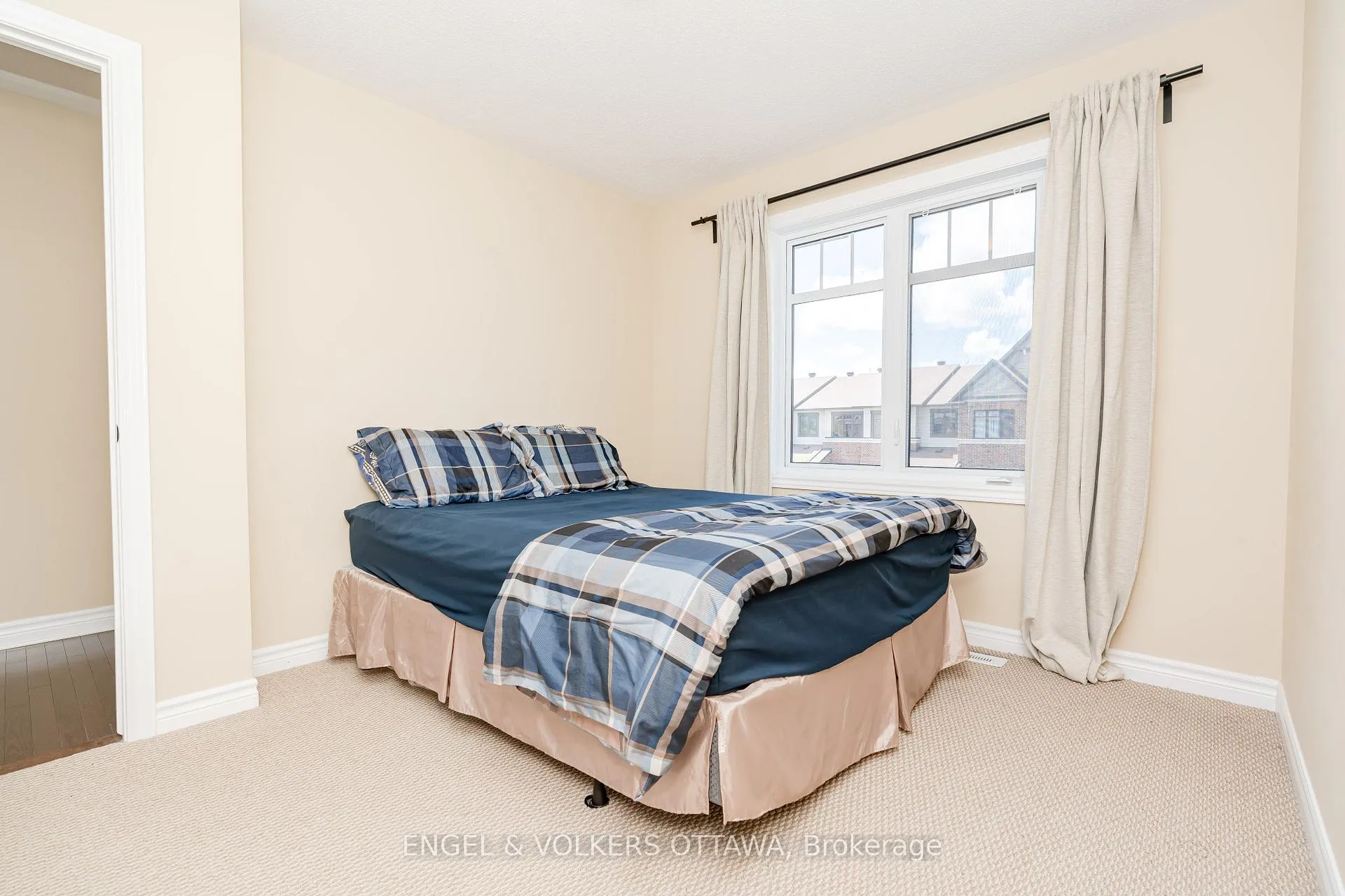 Photo 13 of 509 Petrichor Crescent, Ottawa, Avalon West — HOMEH