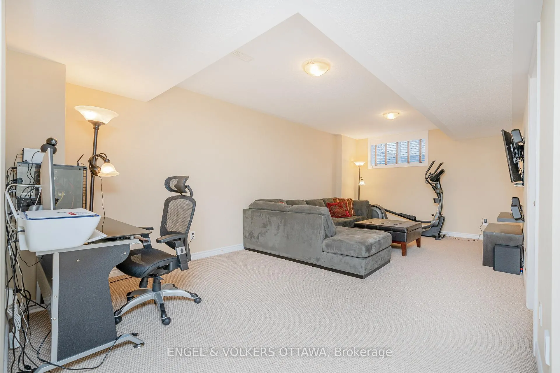 Photo 25 of 509 Petrichor Crescent, Ottawa, Avalon West — HOMEH